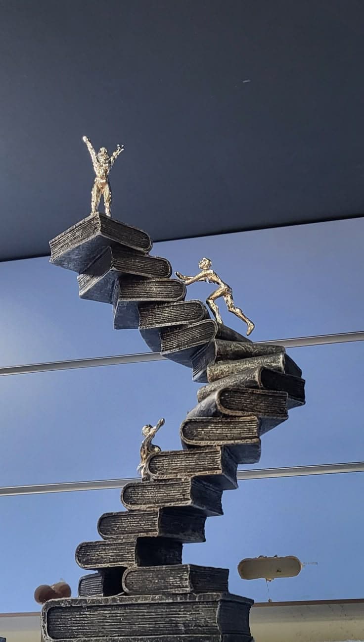 Sculpture & Installations